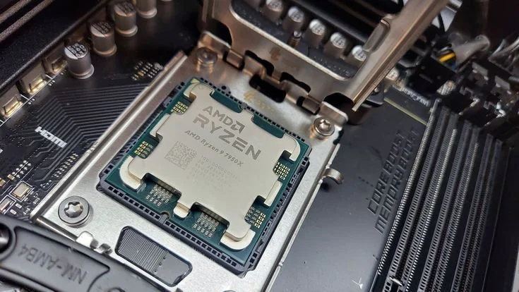 AMD Ryzen™ 9 7950X